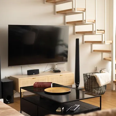 La Maison Panoramique Apartment *